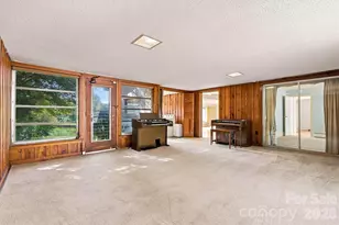 4830 N Center St, Hickory, NC 28601 - Photo 23