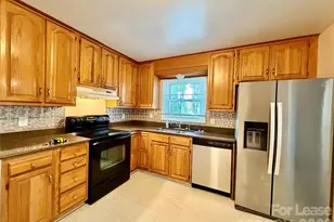 3132 Dawnshire Ave, Charlotte, NC 28216 - Photo 23