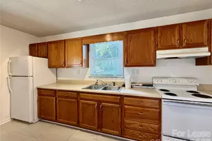3132 Dawnshire Ave, Charlotte, NC 28216 - Photo 37