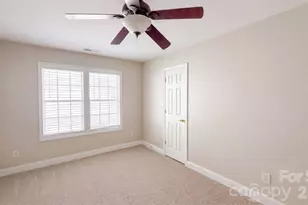 1750 Wilburn Park Ln NW, Charlotte, NC 28269 - Photo 3