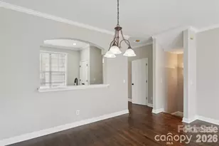 827 4th Street W, Charlotte, NC 28202 - Photo 9