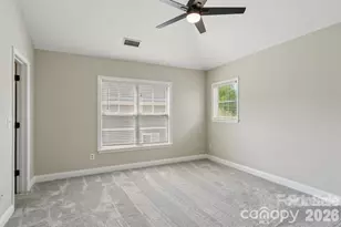827 4th Street W, Charlotte, NC 28202 - Photo 21