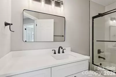 827 4th Street W, Charlotte, NC 28202 - Photo 17