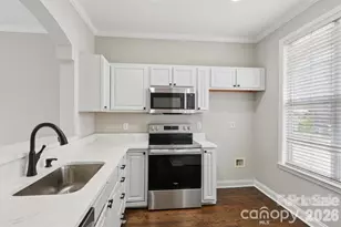 827 4th Street W, Charlotte, NC 28202 - Photo 7
