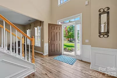 9538 Linden Tree Lane, Charlotte, NC 28277 - Photo 5