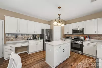 9538 Linden Tree Lane, Charlotte, NC 28277 - Photo 19