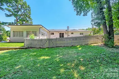 6607 Indian Lane, Charlotte, NC 28213 - Photo 33