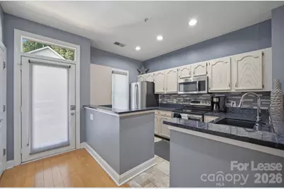 1029 Park West Drive, Charlotte, NC 28209 - Photo 7