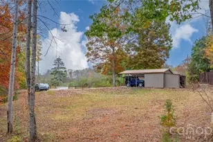 1846 Deer Park Rd, Nebo, NC 28761 - Photo 15