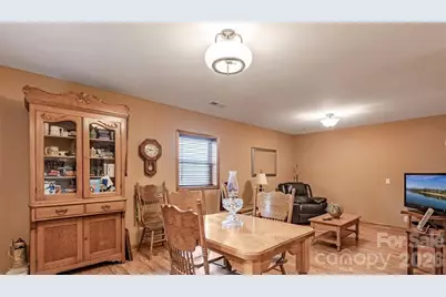 1846 Deer Park Road, Nebo, NC 28761 - Photo 7