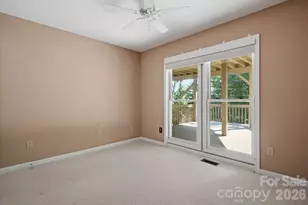 324 Dawnbrook Dr, Flat Rock, NC 28731 - Photo 27