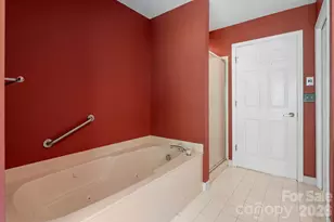 324 Dawnbrook Dr, Flat Rock, NC 28731 - Photo 19