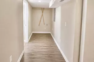2756 Coronet Way, Charlotte, NC 28208 - Photo 11