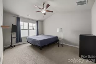 8105 Alderton Ln, Charlotte, NC 28215 - Photo 15