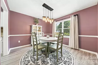 921 21st Avenue NE, Hickory, NC 28601 - Photo 3
