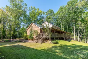 1886 Tanasee Gap Rd, Balsam Grove, NC 28708 - Photo 7