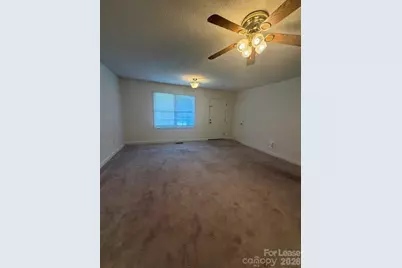1535 23rd Street NE, Hickory, NC 28601 - Photo 5