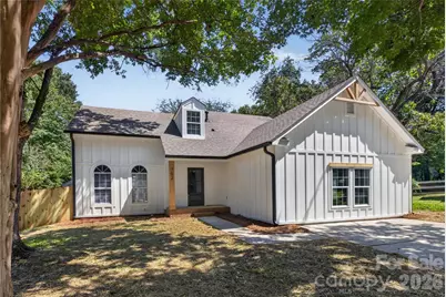 702 Foxborough Road, Charlotte, NC 28213 - Photo 1
