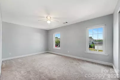 233 E Waterlynn Road #B, Mooresville, NC 28117 - Photo 9
