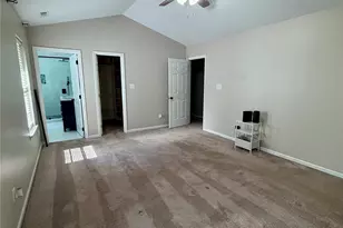 10409 Northwoods Forest Dr, Charlotte, NC 28214 - Photo 17