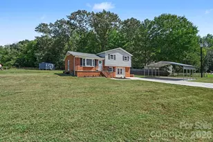 398 W Hillside Dr, China Grove, NC 28023 - Photo 3