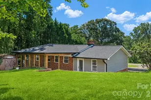 2823 39th Ave NE, Hickory, NC 28601 - Photo 23