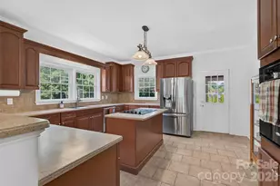 638 Carolina Ave, Gastonia, NC 28052 - Photo 13