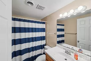 244 S Cedar St, Charlotte, NC 28202 - Photo 17