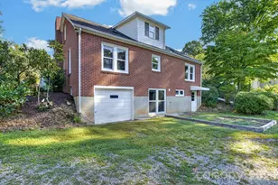 219 Old US 19 23 Hwy, Candler, NC 28715 - Photo 23