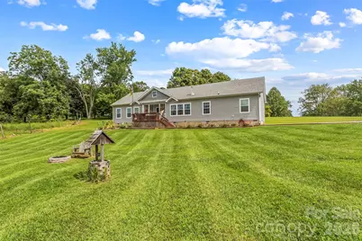 3740 Bennett Road, Morganton, NC 28655 - Photo 3
