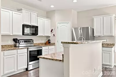 8219 Paw Valley Lane, Charlotte, NC 28214 - Photo 15