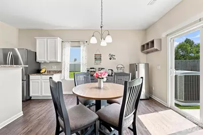 8219 Paw Valley Lane, Charlotte, NC 28214 - Photo 5