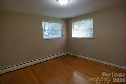 736 12th Avenue NW, Hickory, NC 28601 - Photo 11