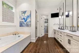 727 Colville Rd, Charlotte, NC 28207 - Photo 25