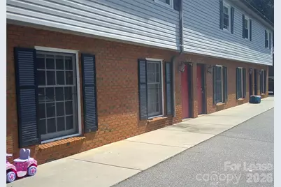 253 16th Avenue NE #2, Hickory, NC 28601 - Photo 1