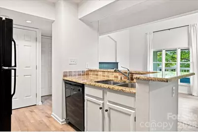 419 W 8th Street #59, Charlotte, NC 28202 - Photo 13