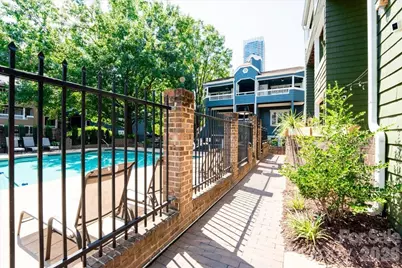 419 W 8th Street #59, Charlotte, NC 28202 - Photo 23
