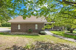 250 Tanner St, Rutherfordton, NC 28139 - Photo 35