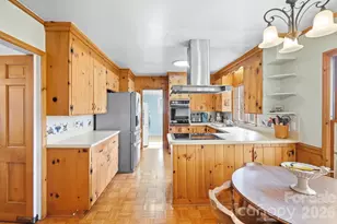 3031 Gardner Park Dr, Gastonia, NC 28054 - Photo 13