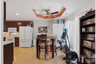 7917 Pebbleridge Drive, Charlotte, NC 28212 - Photo 9