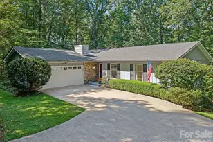 2 Brae Burn Wy, Arden, NC 28704 - Photo 1