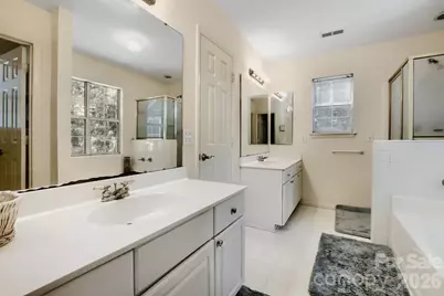 4736 Kirkgard Trail, Charlotte, NC 28269 - Photo 15