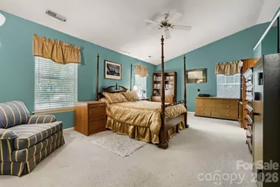 4736 Kirkgard Trail, Charlotte, NC 28269 - Photo 13