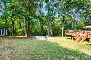 4736 Kirkgard Trail, Charlotte, NC 28269 - Photo 27
