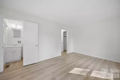 737 Lakeview Drive, Henderson, NC 27536 - Photo 17