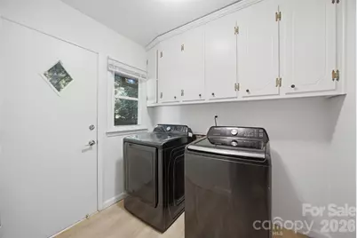 737 Lakeview Drive, Henderson, NC 27536 - Photo 7