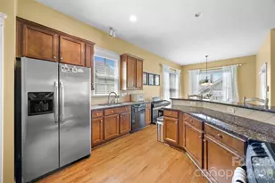1107 Assembly St, Belmont, NC 28012 - Photo 5