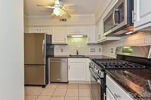 3520 Colony Rd, Charlotte, NC 28211 - Photo 9