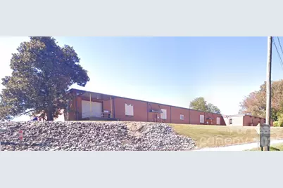 1495 N Main Street, Hendersonville, NC 28792 - Photo 11