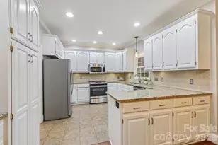 5385 Stone Brook Ct, Davidson, NC 28036 - Photo 11